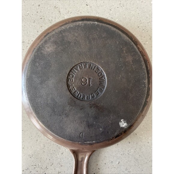 Vintage Le Creuset Made in France #16 Brown Cast Iron 6 1/2 Skillet Fry Pan READ - Picture 7 of 8